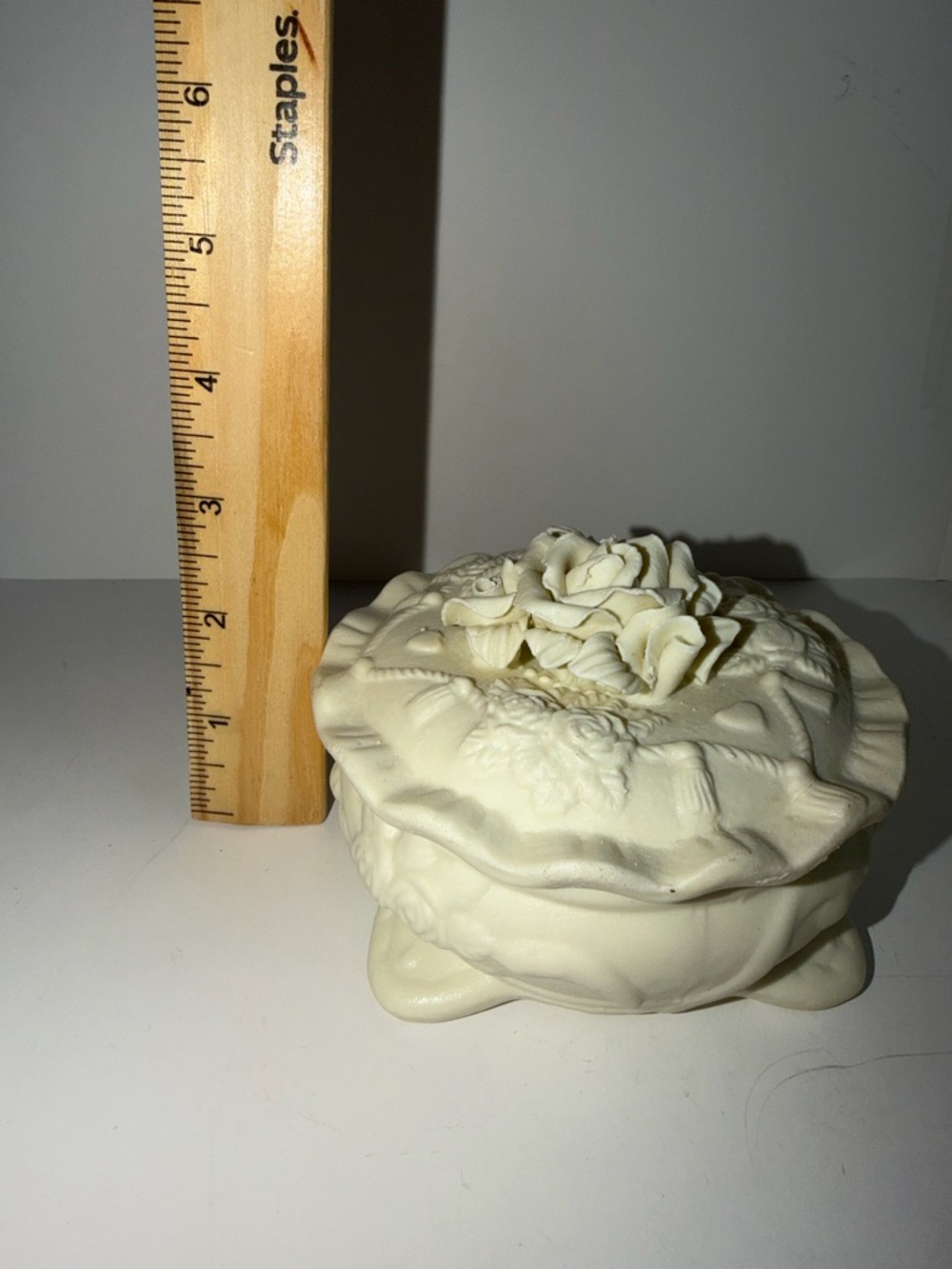 Vintage White Bisque Porcelain Footed Trinket Box - Picture 2 of 11